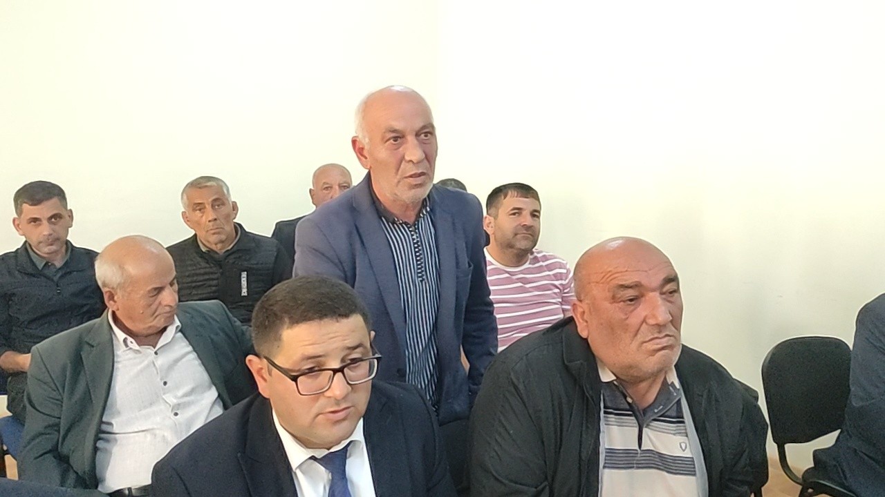 Seymur Orucov kənd sakinləri ilə görüşdü - FOTOLAR